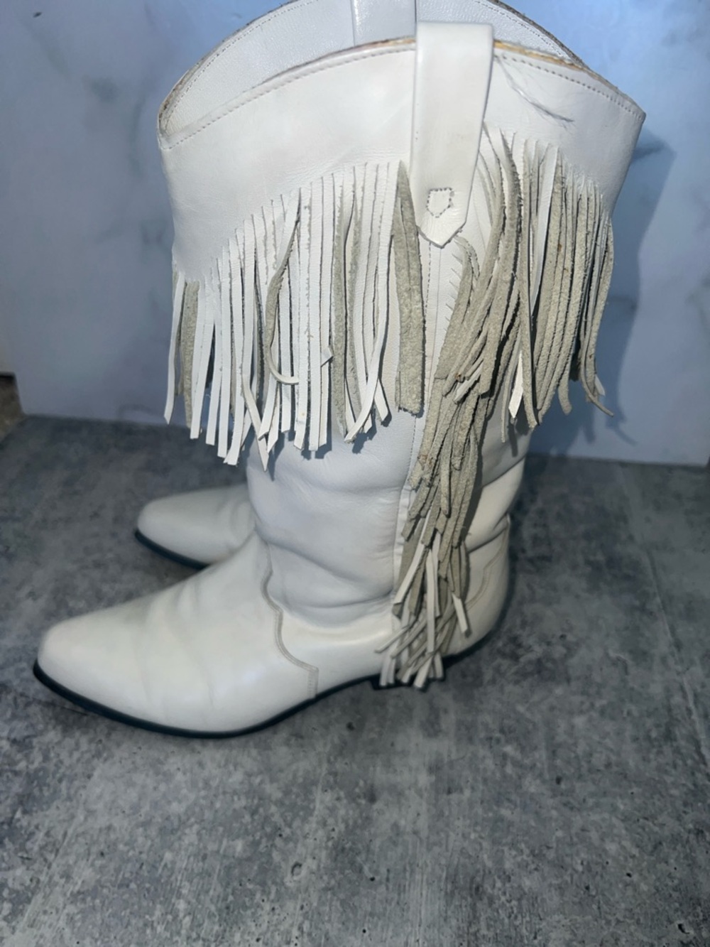 Women's Fringe Cowboy Boots - Cream Leather size 6